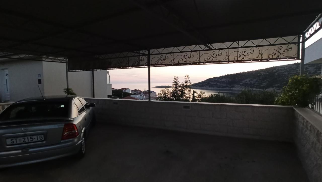 Jakopovic Apartments ロゴズニッツァ エクステリア 写真